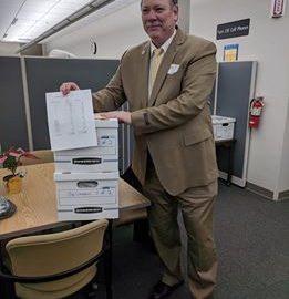 Governor Candidate Bill Gelineau Files Petitions for First Statewide Libertarian Primary